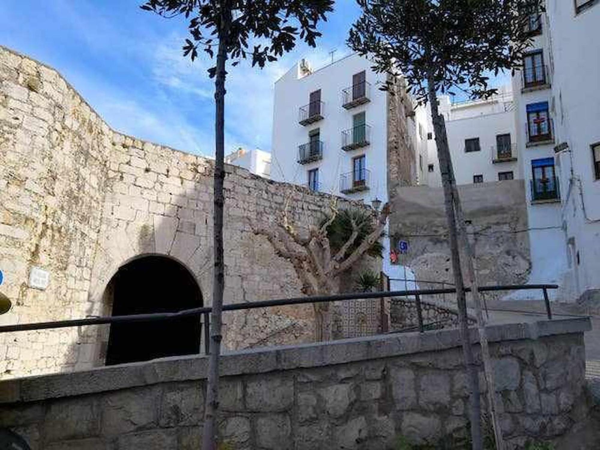 A H RENTALS Apartamento Castillo Peníscola Exterior foto